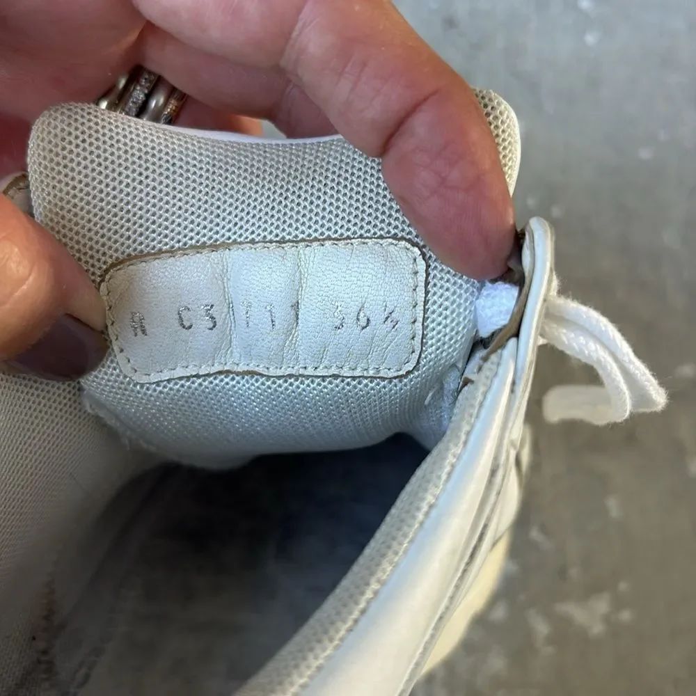 Chanel leather trainers - Picture 10 of 12